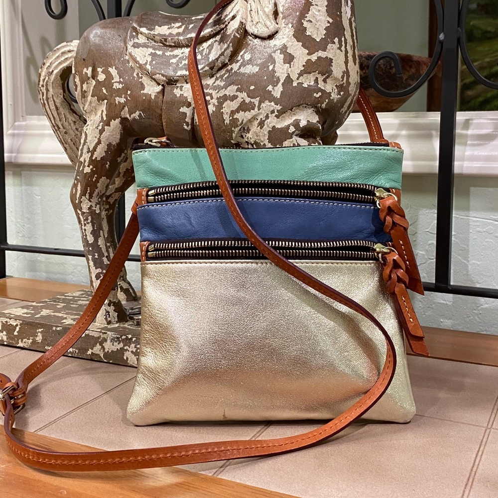 Dooney & Bourke Bag